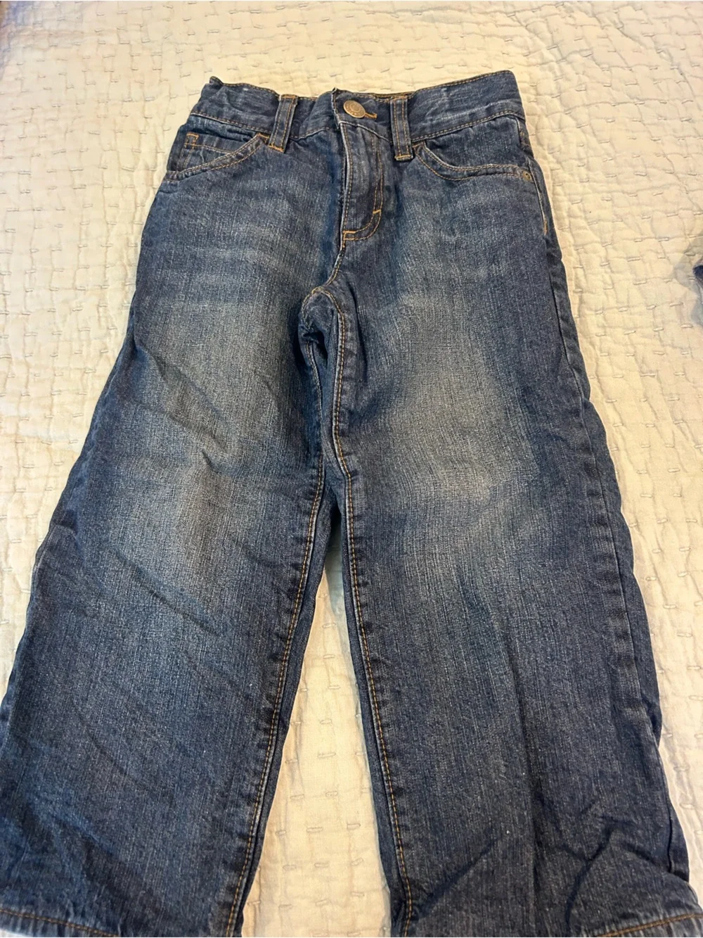 Old Navy Boys Fleece-lined jeans. Size 4T.